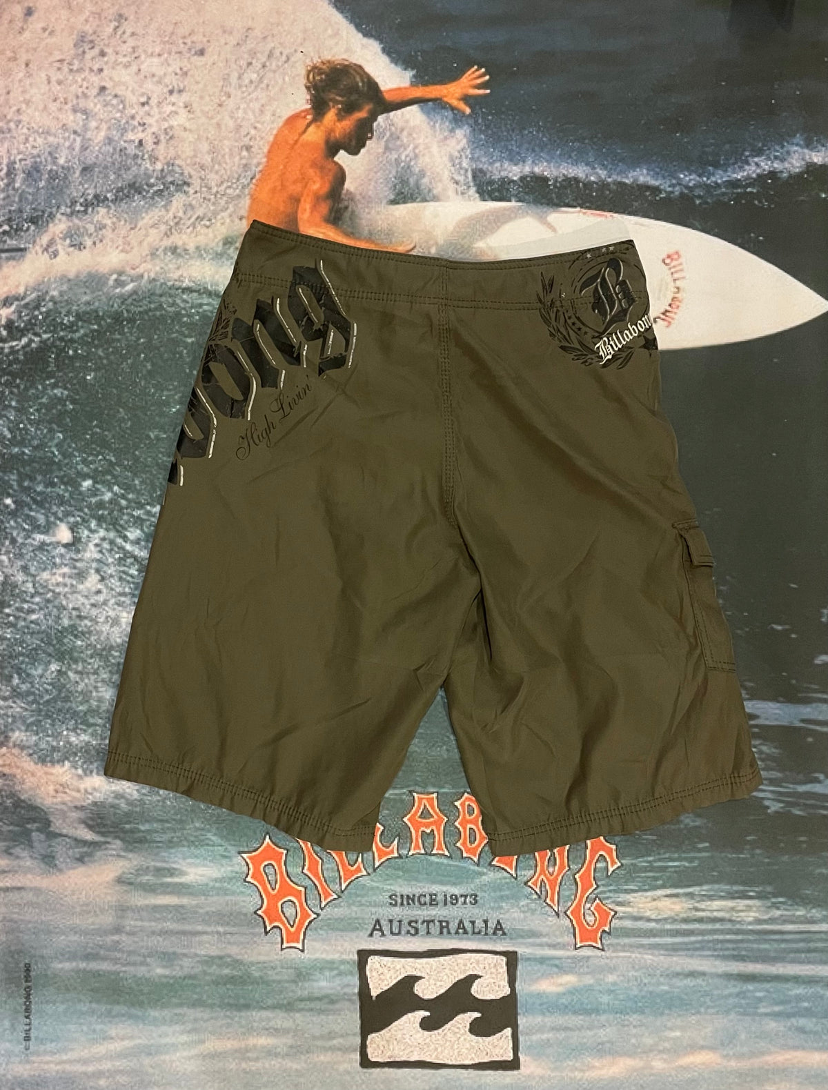 Brown Billabong boardies w32