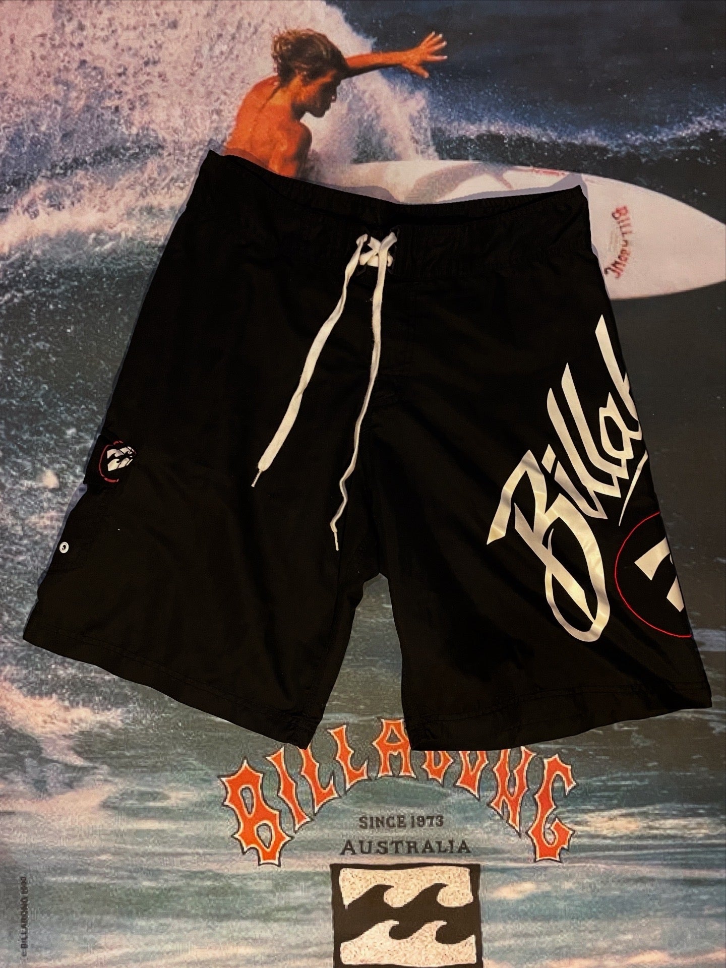 Black billabongs w32